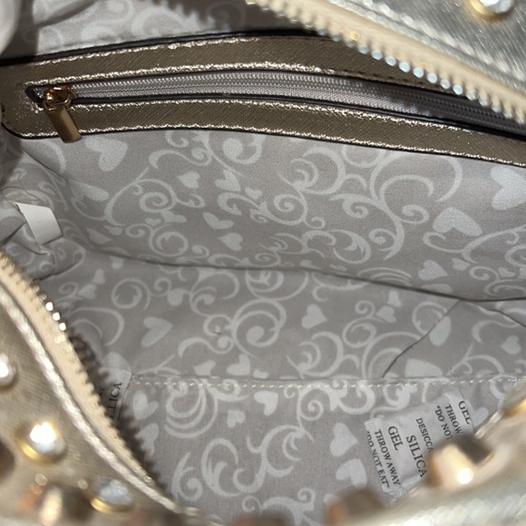 Champagne color - Picture 4 of 5